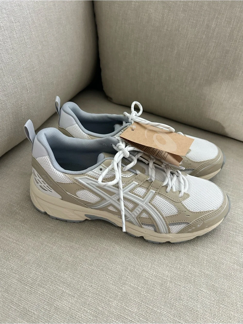 New ASICS GEL Nunobiki Sneakers White Putty